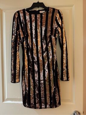 Sunset and Spring Sequin Stripe Long-Sleeve Midi Dress - Black & Gold